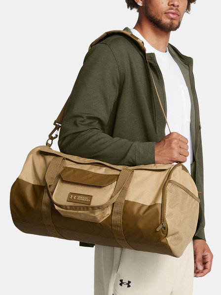 Under Armour UA Triumph Barrel Duffle Nahrbtnik